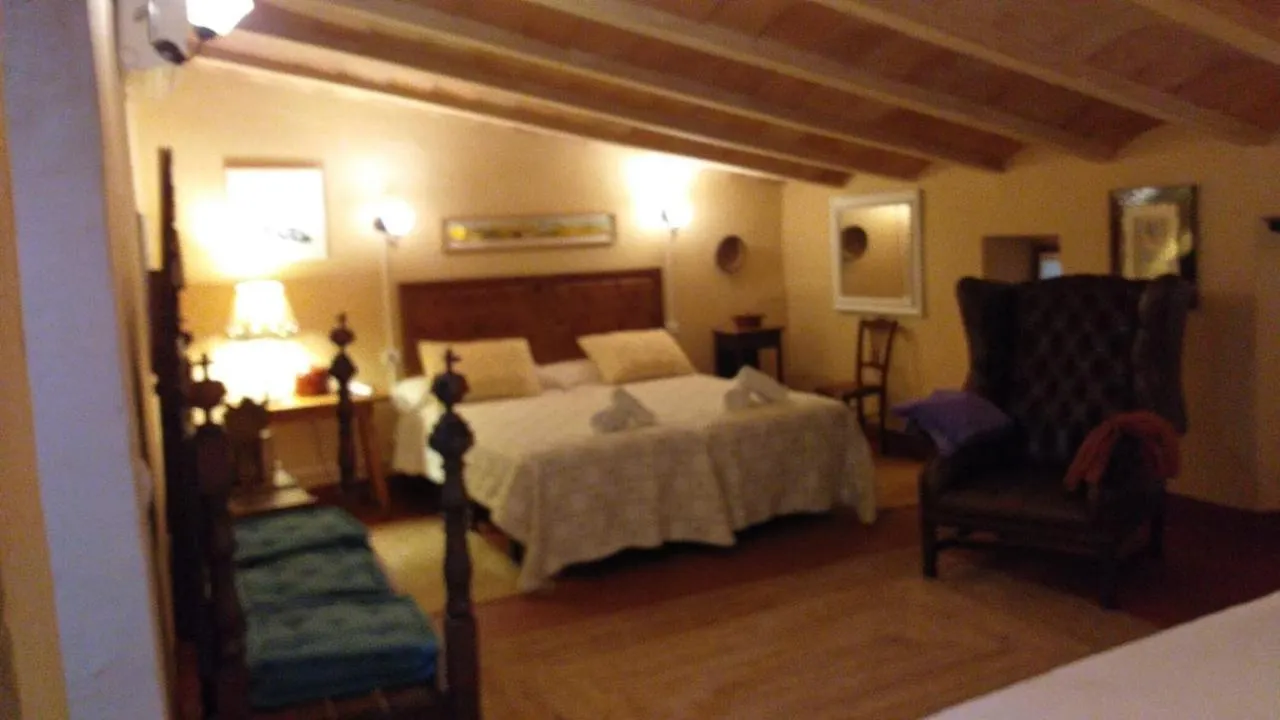 Casa Padrina Burballa Maria De La Salut Holiday home