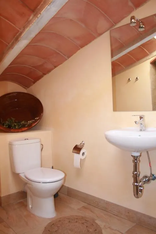 Casa Padrina Burballa Maria De La Salut Holiday home